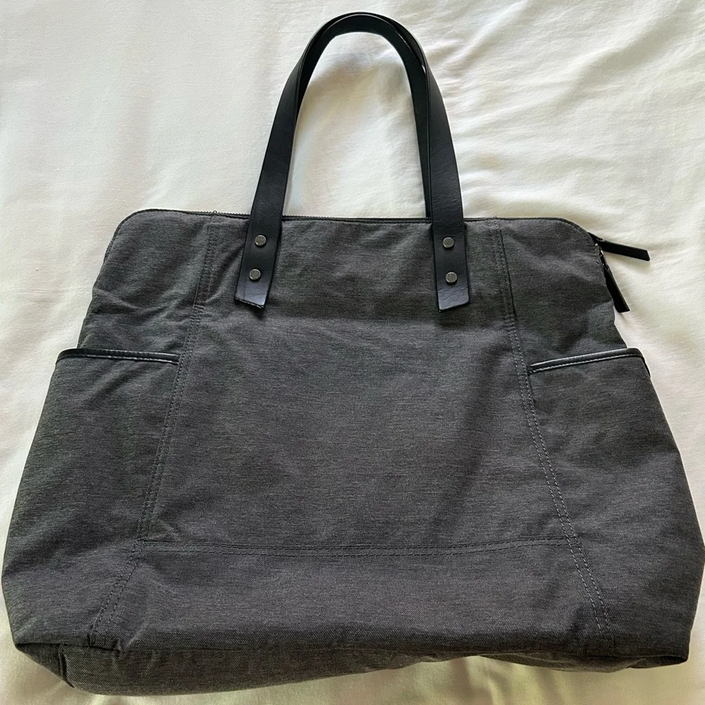 Tumi T Tech by Forge “Sudbury” Tote